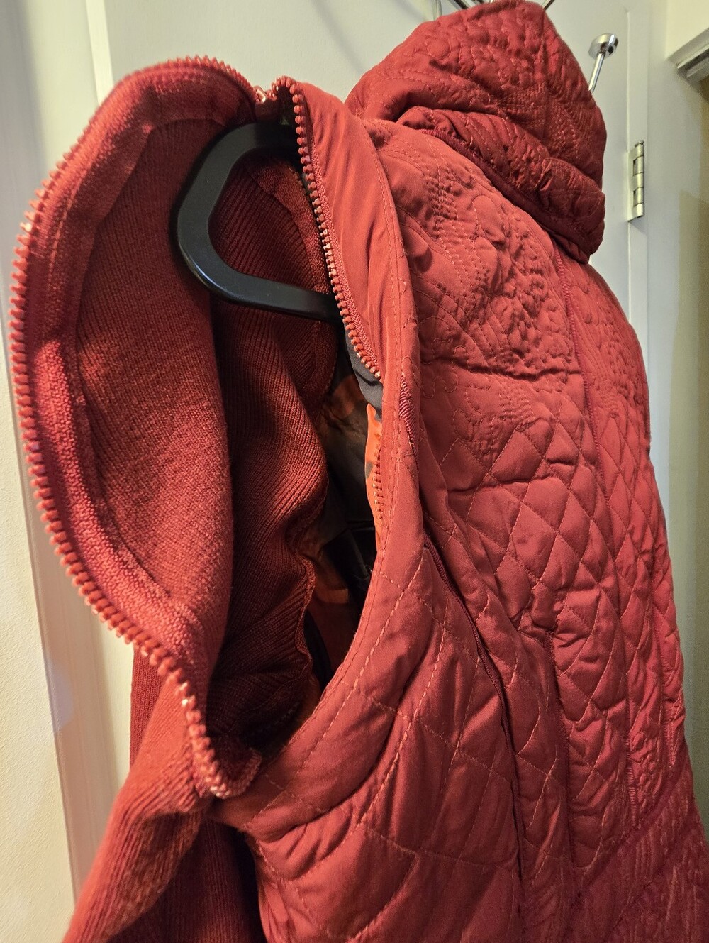 Desigual Red Quilted Puffer Jacket with High Collar - Picture 6 of 8